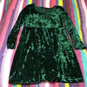 Forever21 Velvet Dress - V V unique 😍